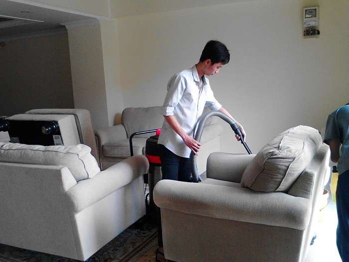 Bảng giá dịch vụ giặt ghết sofa tại nhà