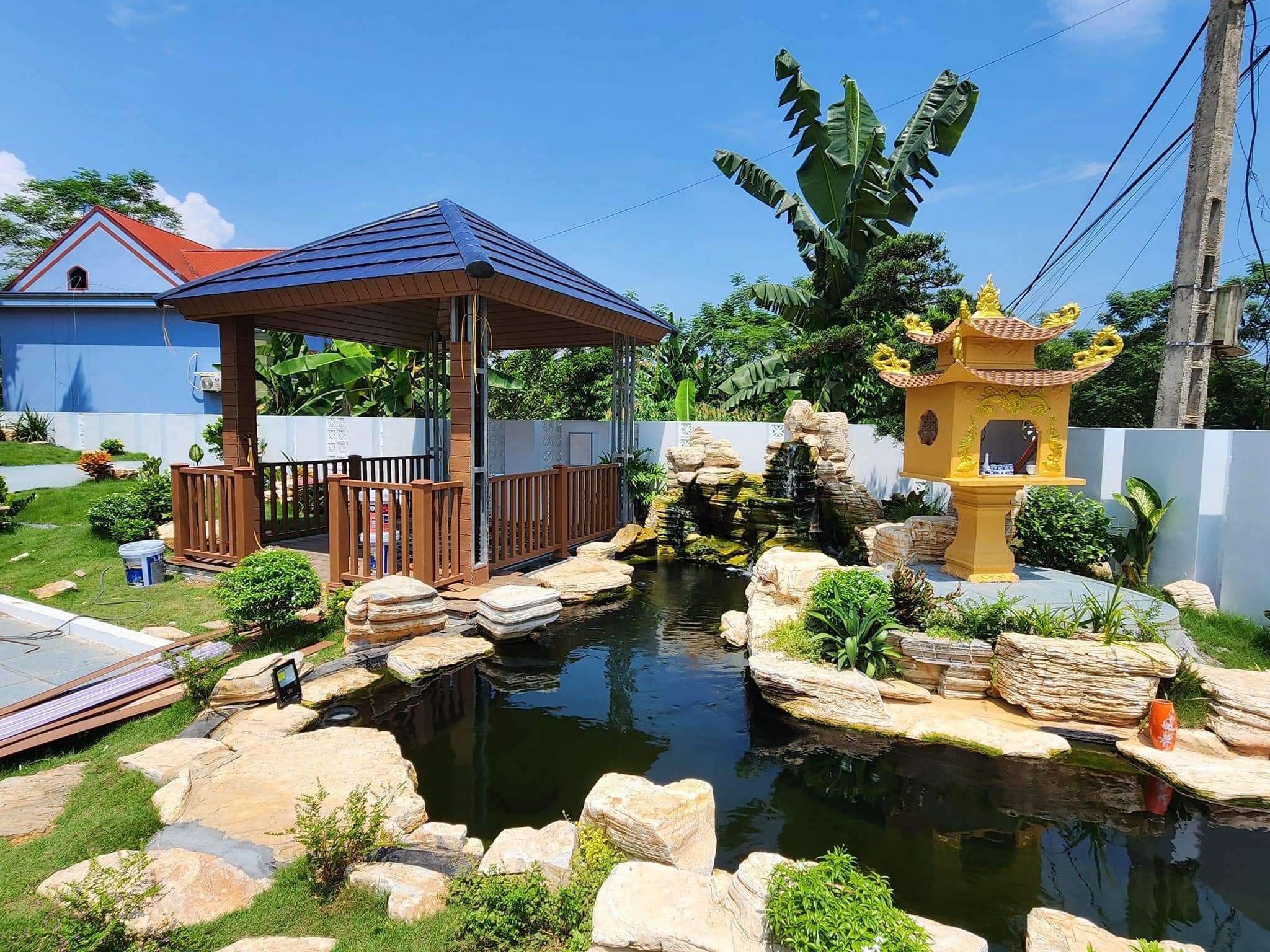 15+ mẫu thiết kế sân vườn đẹp mê ly (1)