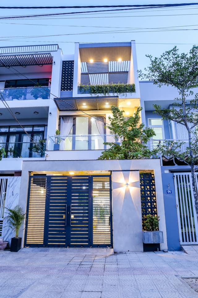 Nâng nhà và đổ thêm móng